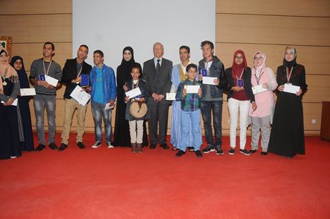 وزارة التربية الوطنية: تسليم جوائز مسابقة تحدي القراءة العربي